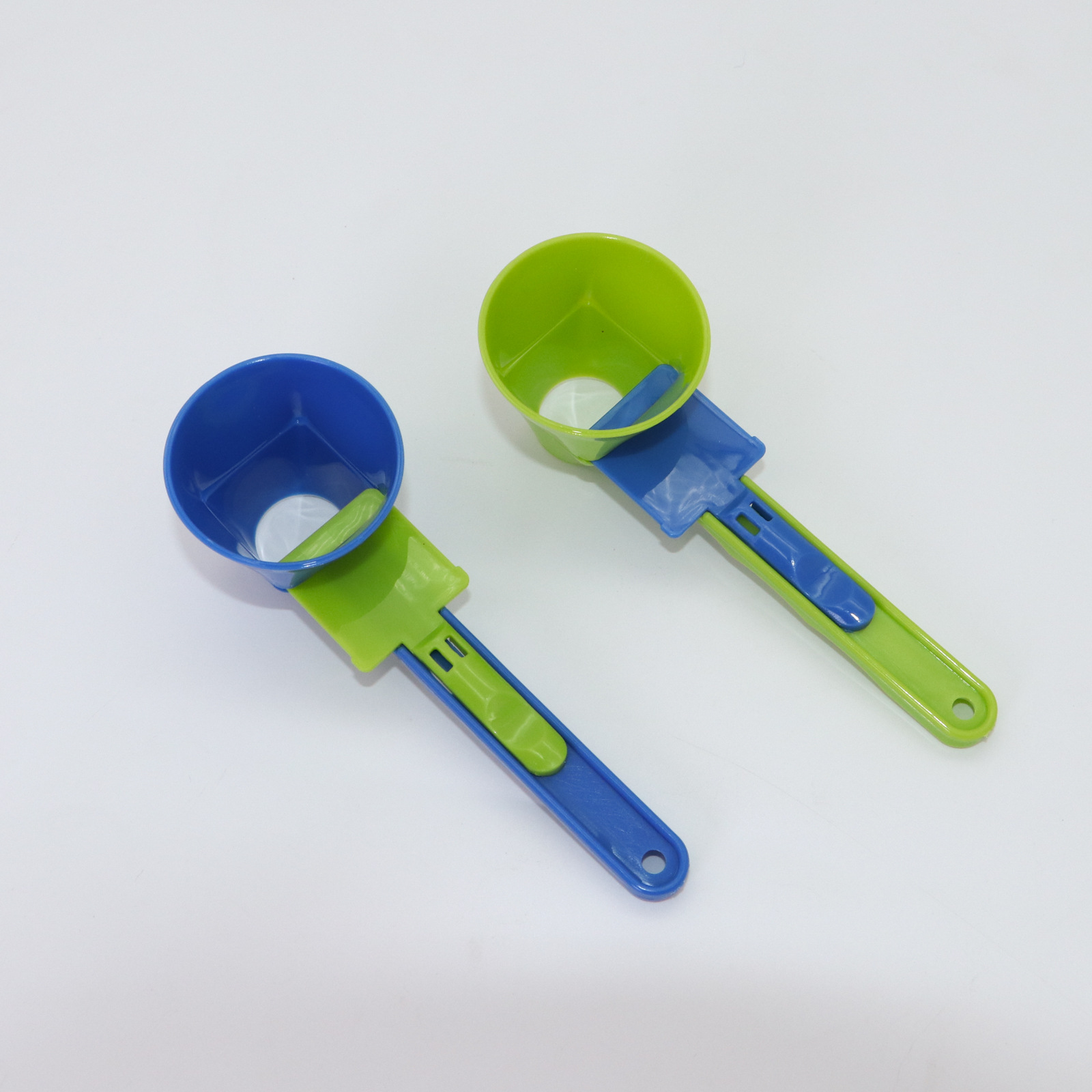 No Spill Measuring Spoon Funne - Whey Protein Isolate reseña y precio